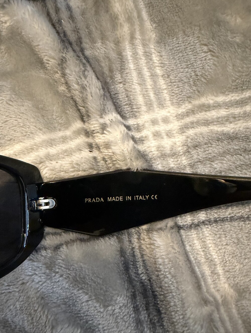 Prada Black Rectangular Sunglasses Price Is Negotiable - Picture 5 of 6